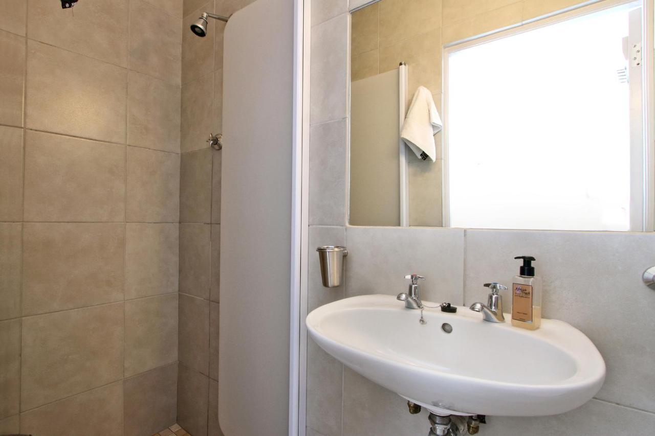 Bergzicht Guesthouse Cape Town Ngoại thất bức ảnh