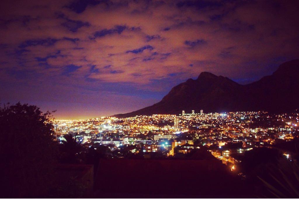Bergzicht Guesthouse Cape Town Ngoại thất bức ảnh