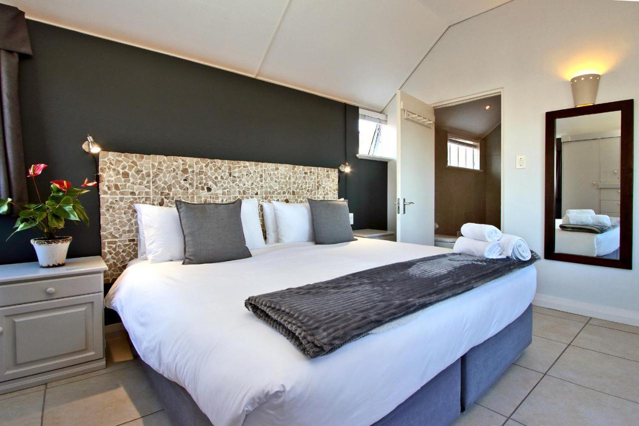 Bergzicht Guesthouse Cape Town Ngoại thất bức ảnh